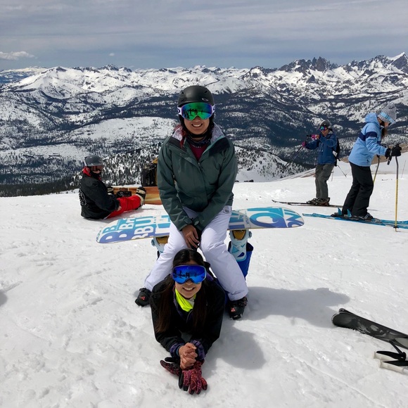 Meet your Posher, Janet - Picture 4 of 6